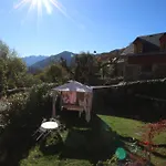 Le 5 Mn De Luchon - Jardin Garage Et Parking