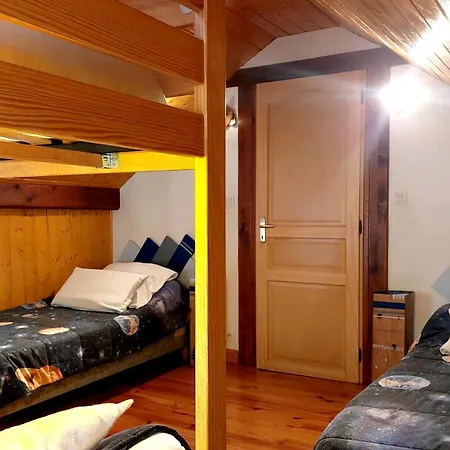 Le 5 Mn De Luchon - Jardin Garage Et Parking 度假居