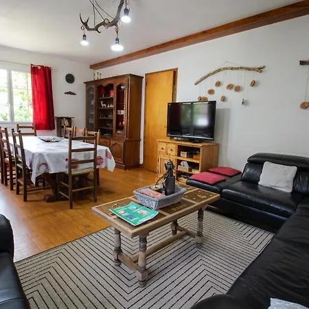 Prázdninový dům Le 5 Mn De Luchon - Jardin Garage Et Parking *