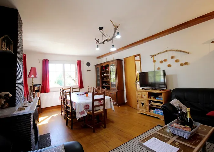 Le 5 Mn De Luchon - Jardin Garage Et Parking * Benque-Dessous-et-Dessus